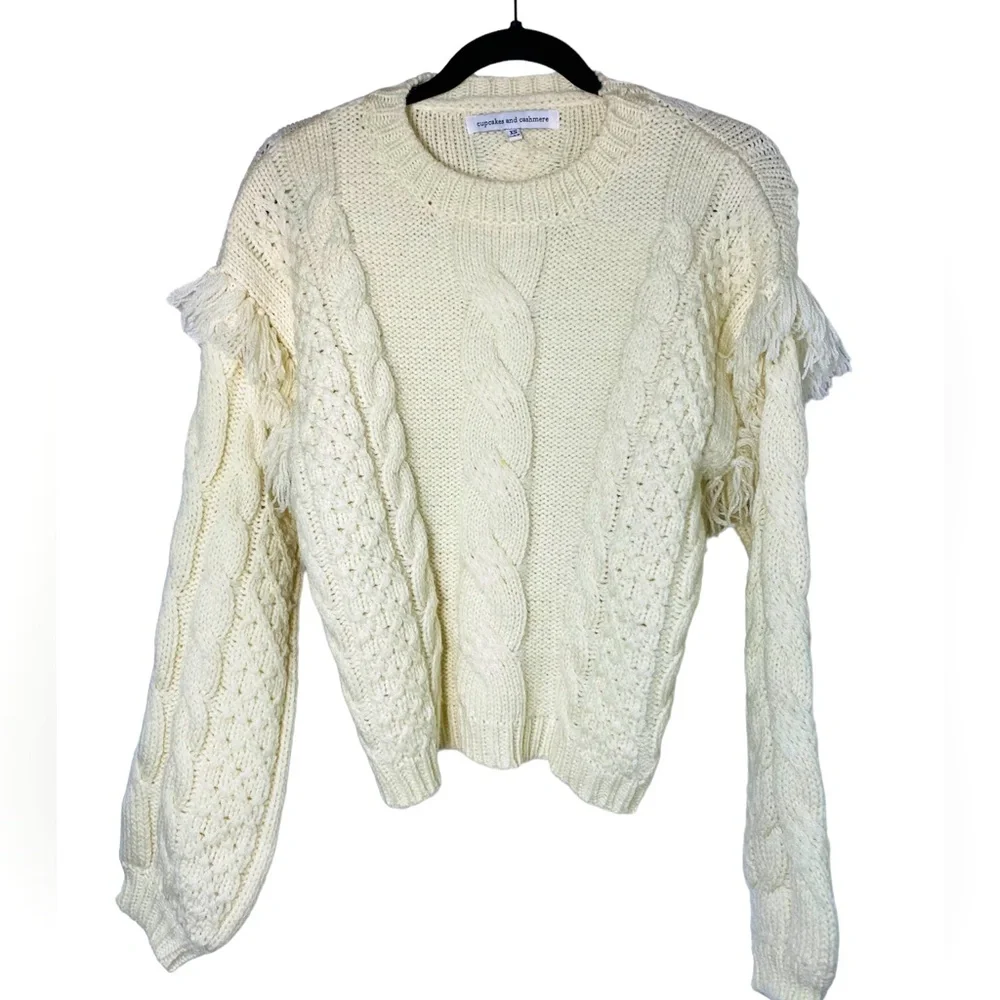 Cupcakes & Cashmere Solstice Sweater, Birch White, FRINGE Size XS - Picture 5 of 8